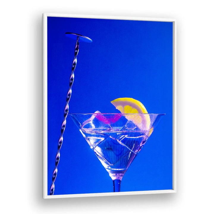 LEMON TWIST MARTINI , BAR & CAFE ART