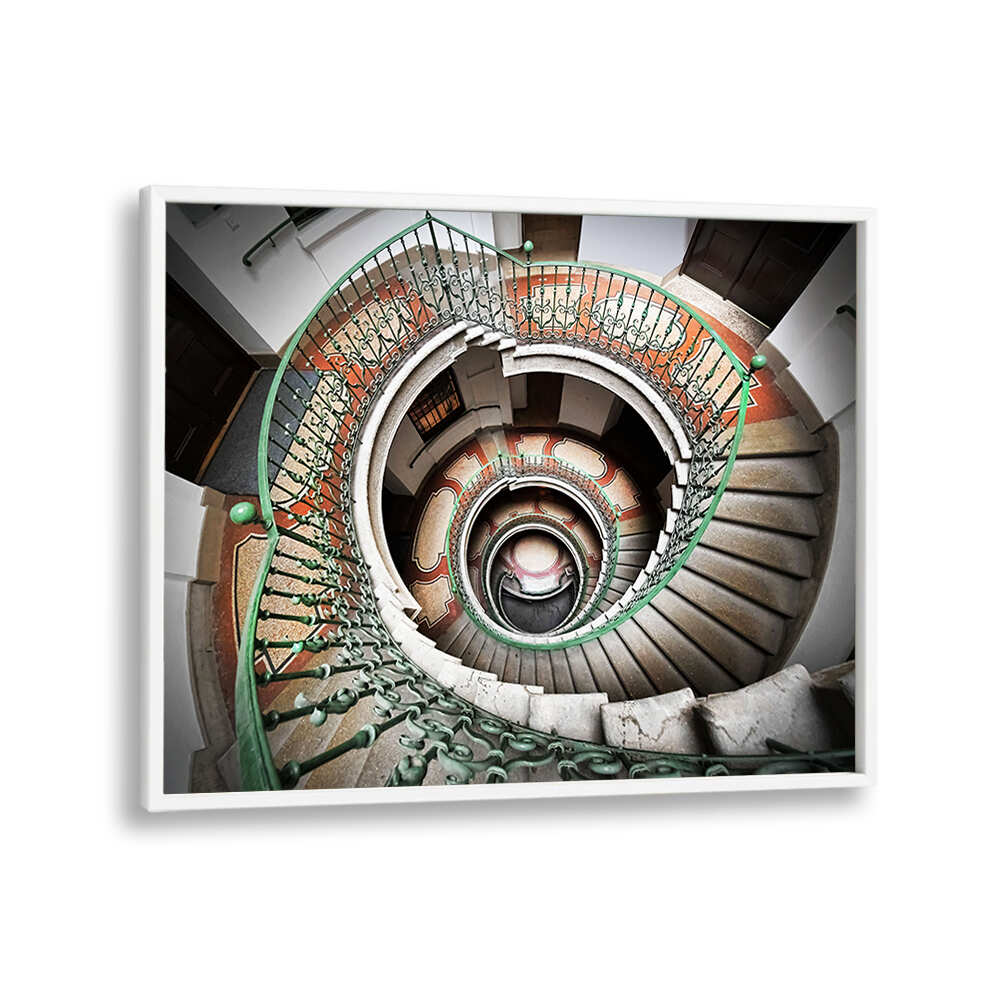 CIRCULAR STAIRCASE ARCHITECTURE