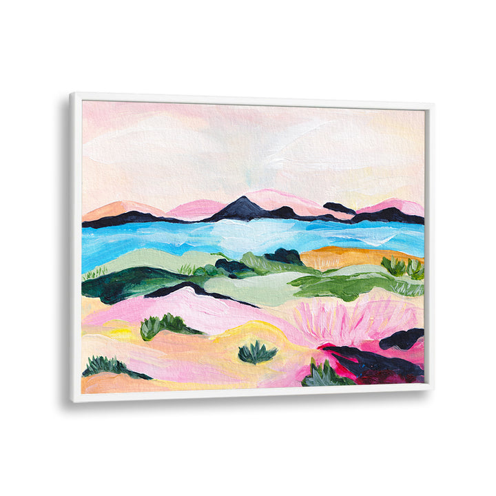 COLORFUL MOUNTAIN LAKE