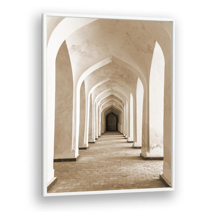 CORRIDOR OF CALM
