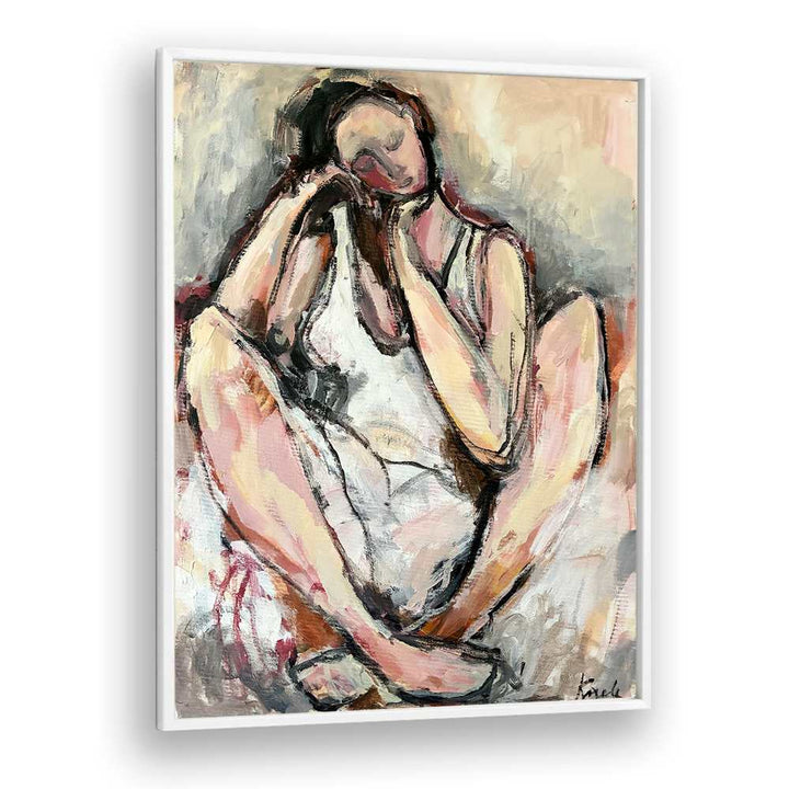 ENGINEPENSIVE SEATED WOMAN