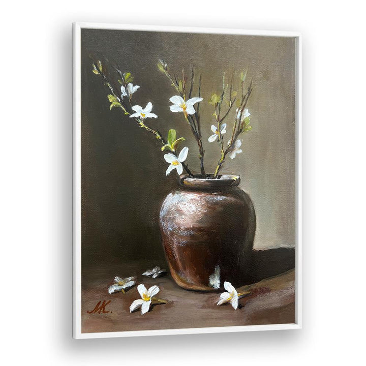 RUSTIC VASE WHITE FLOWERS