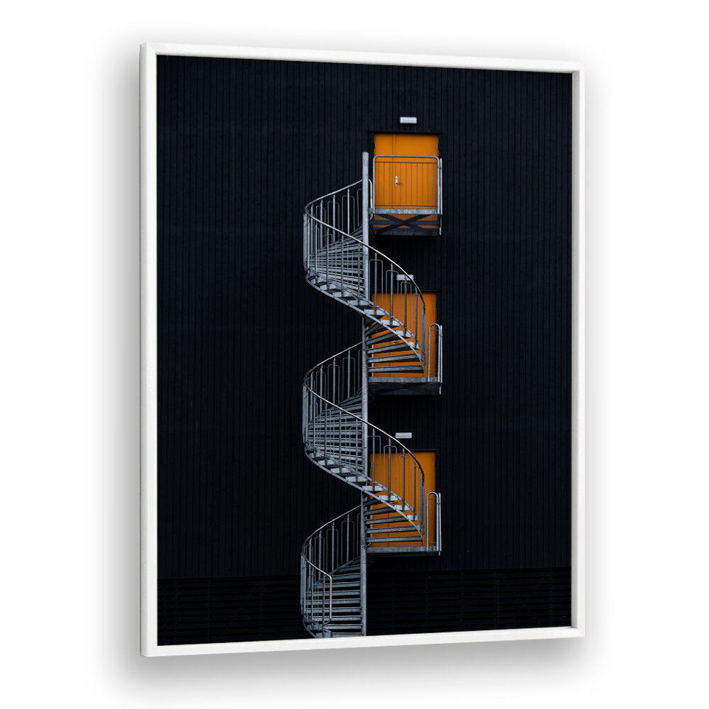 SPIRAL STAIRCASE XB