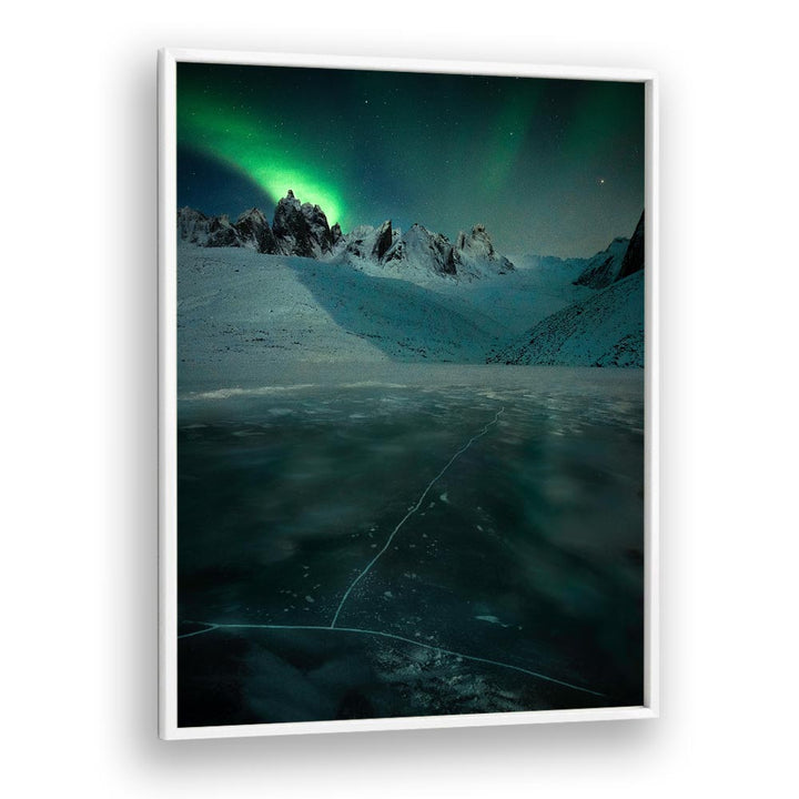 AURORA OVER MOUNT MONOLITH BY YAN ZHANG , LANDSCAPE PHOTO PRINTS