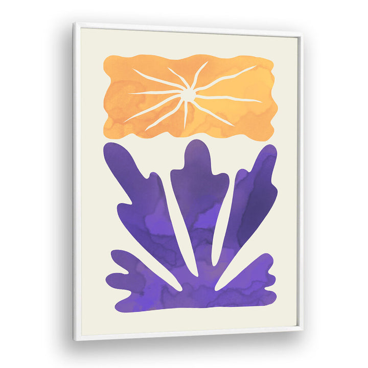 FLOWER IN PURPLE