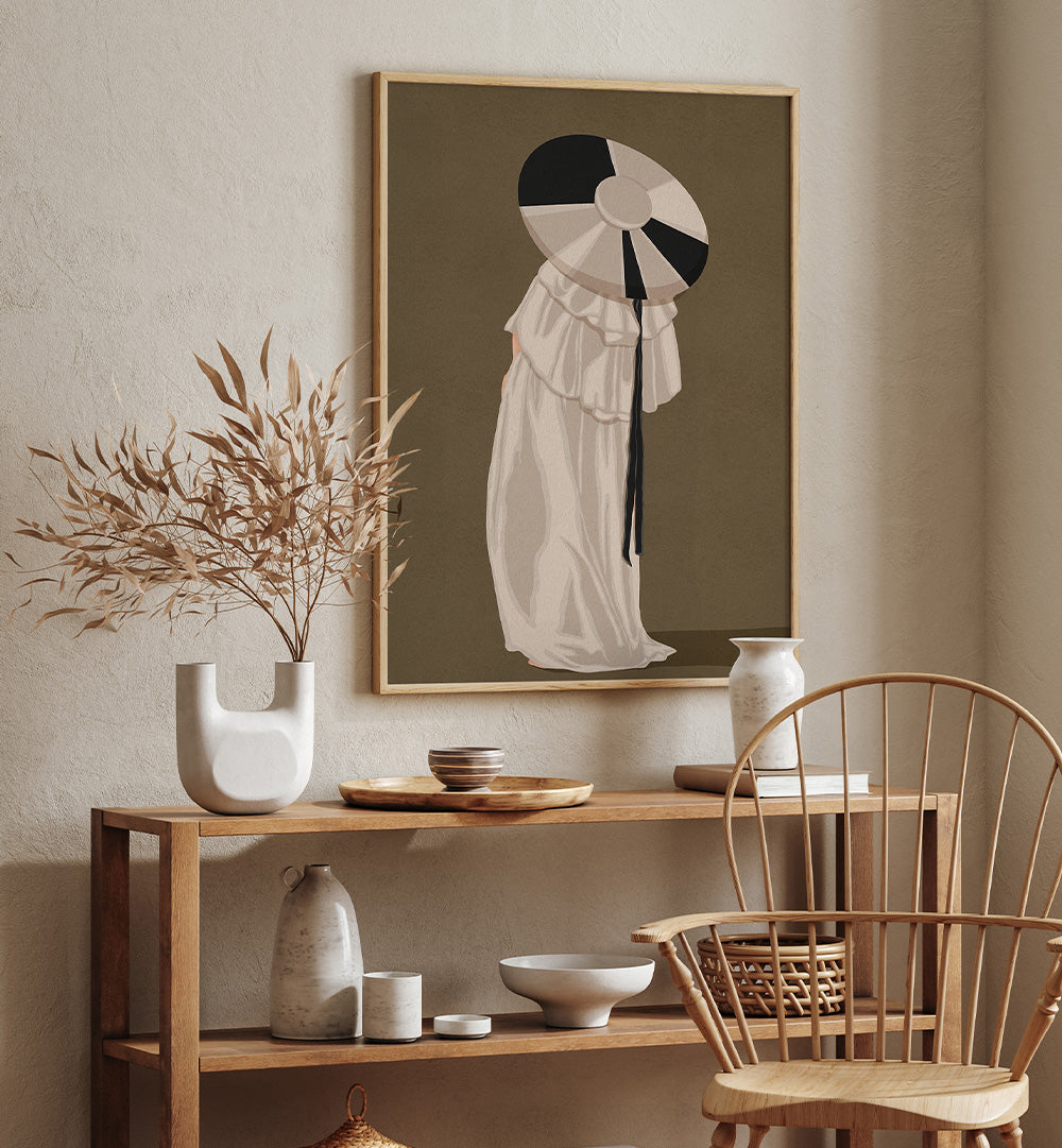 WOMAN IN ELEGANT HAT