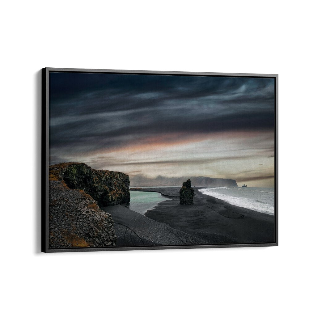 PHOTOGRAPHY painting - REYNISFJARA BEACH NEAR VIK - ICELAND by Asianmonk