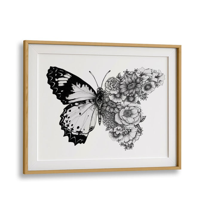 butterfly in bloom Wildlife paintings in Oak Wood Frame With Mount