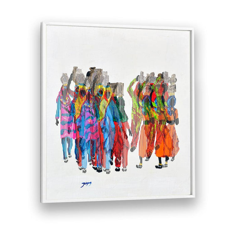 VIBRANT WALKING WOMEN