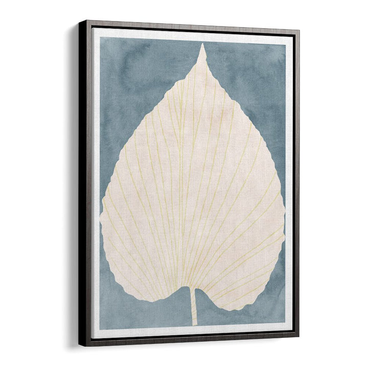 SOFT BLUE FAN LEAF