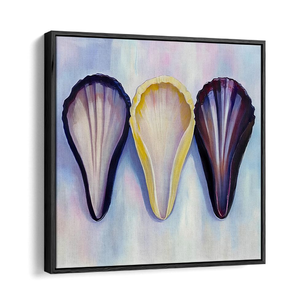 ELEGANT FLORAL FORMS