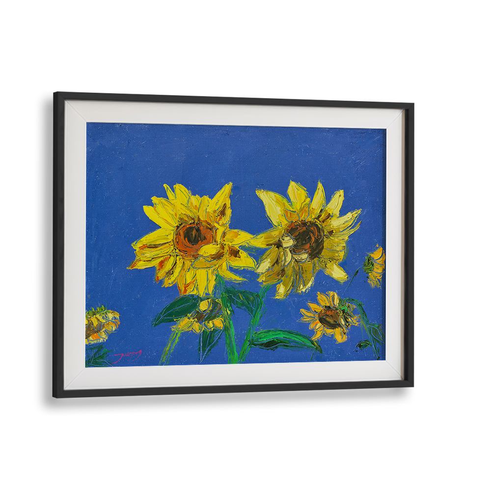 VIBRANT YELLOW SUNFLOWERS