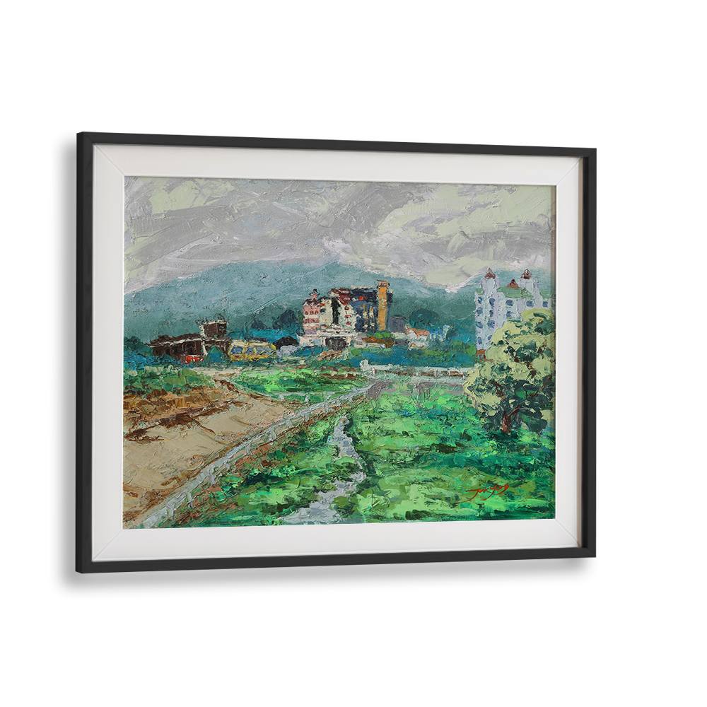 SERENE MOUNTAIN TOWN