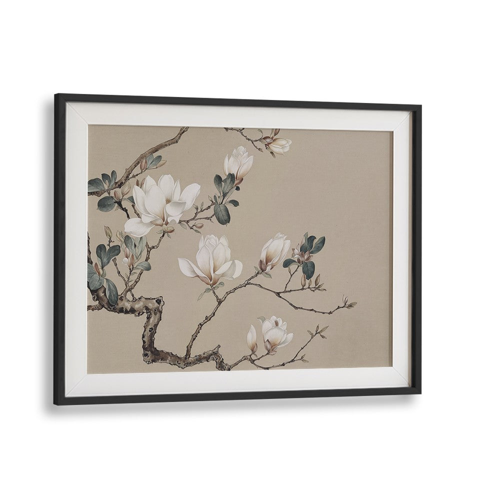 ELEGANT MAGNOLIA BLOOMS