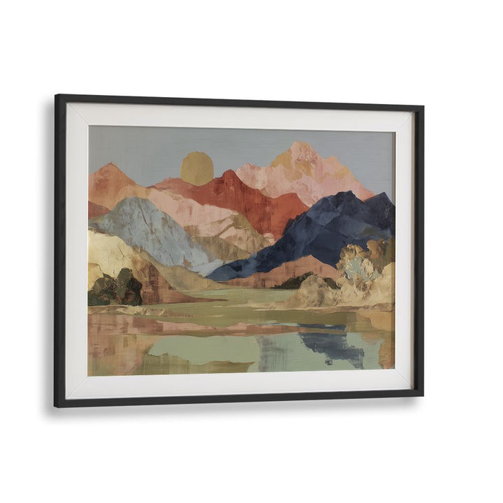MOUNTAIN LAKE MIRROR REFLECTION