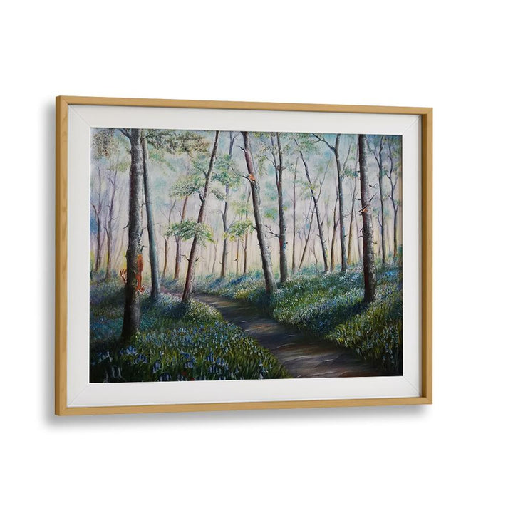 BLUEBELL WOODLAND PATH
