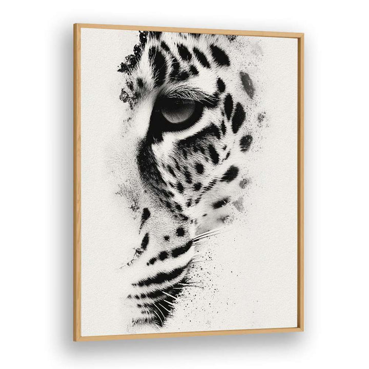 INTENSE LEOPARD GAZE