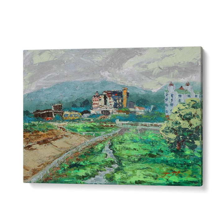 SERENE MOUNTAIN TOWN