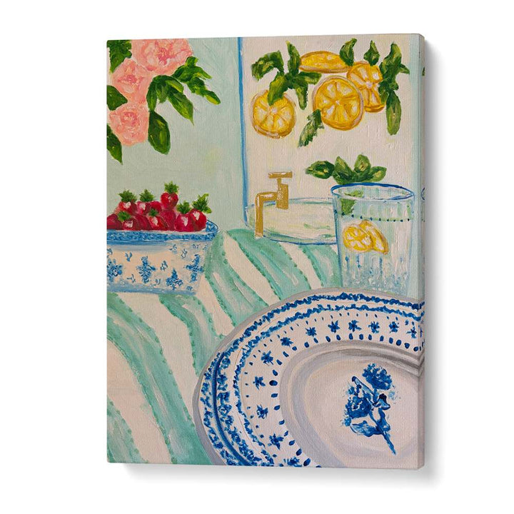 ELEGANT SUMMER REFRESHMENTS