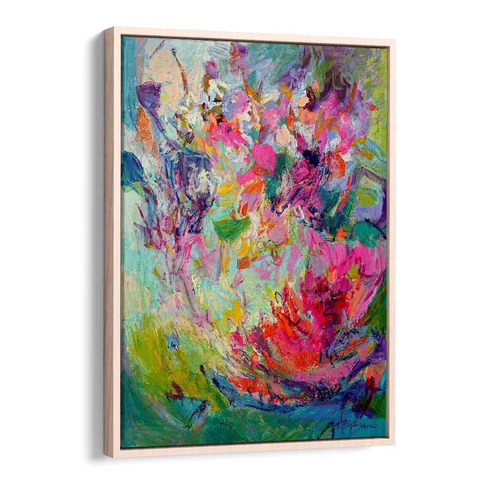 VIBRANT ESSENCE