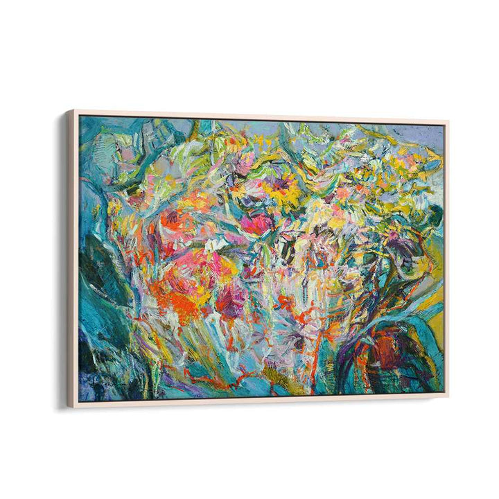 VIBRANT BLOSSOMS