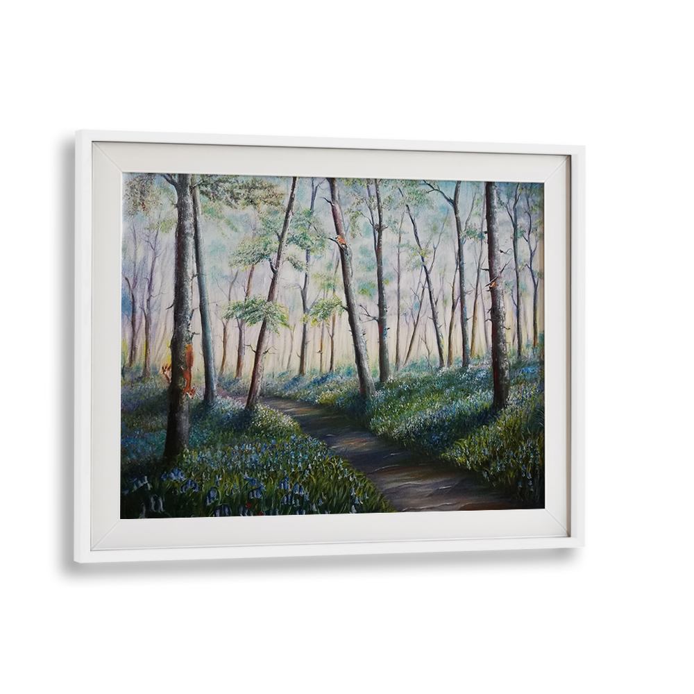 BLUEBELL WOODLAND PATH