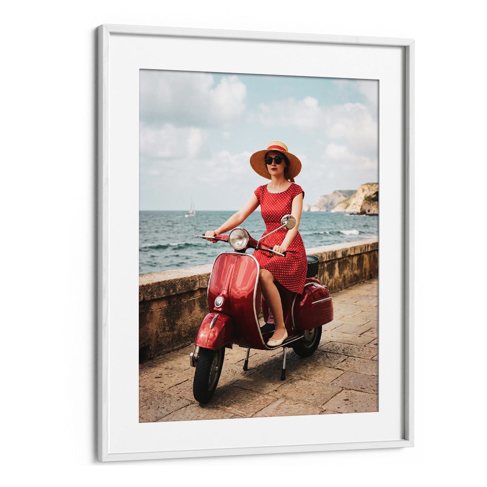 VINTAGE RIDE BY THE SEA