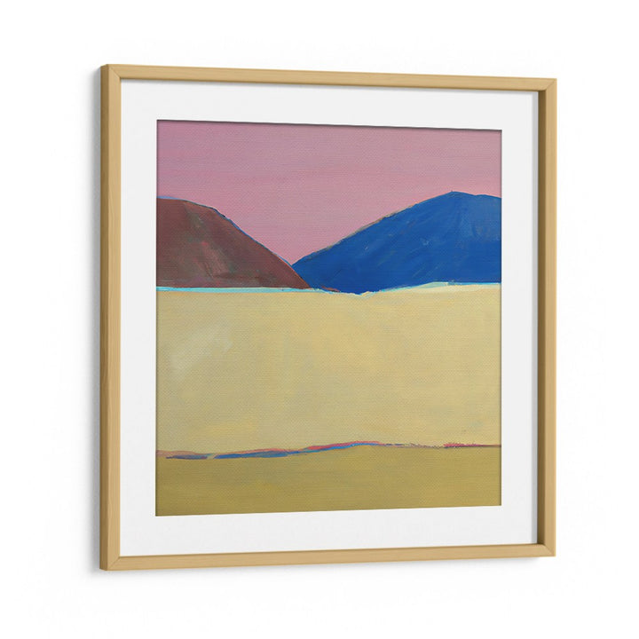COLORFUL DESERT MOUNTAINS