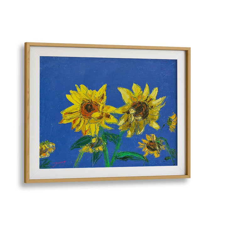 VIBRANT YELLOW SUNFLOWERS