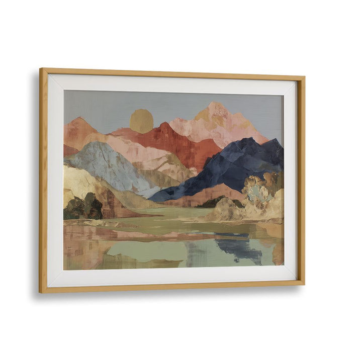 MOUNTAIN LAKE MIRROR REFLECTION