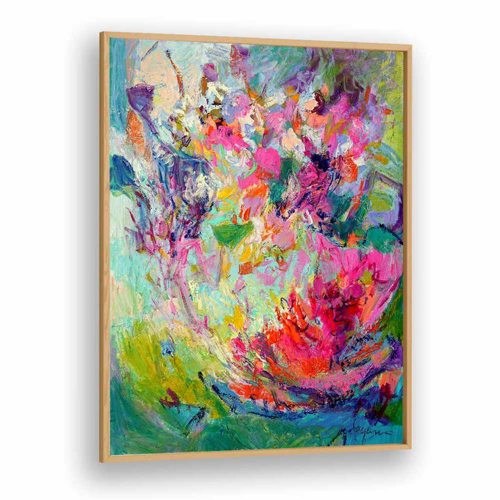 VIBRANT ESSENCE