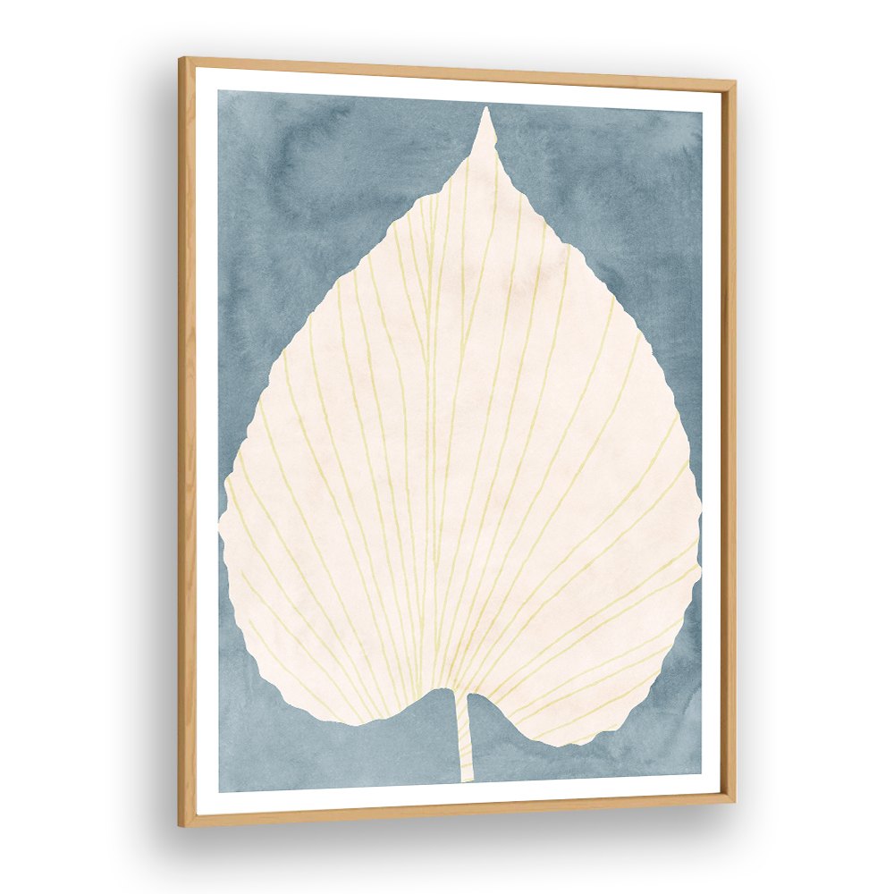SOFT BLUE FAN LEAF