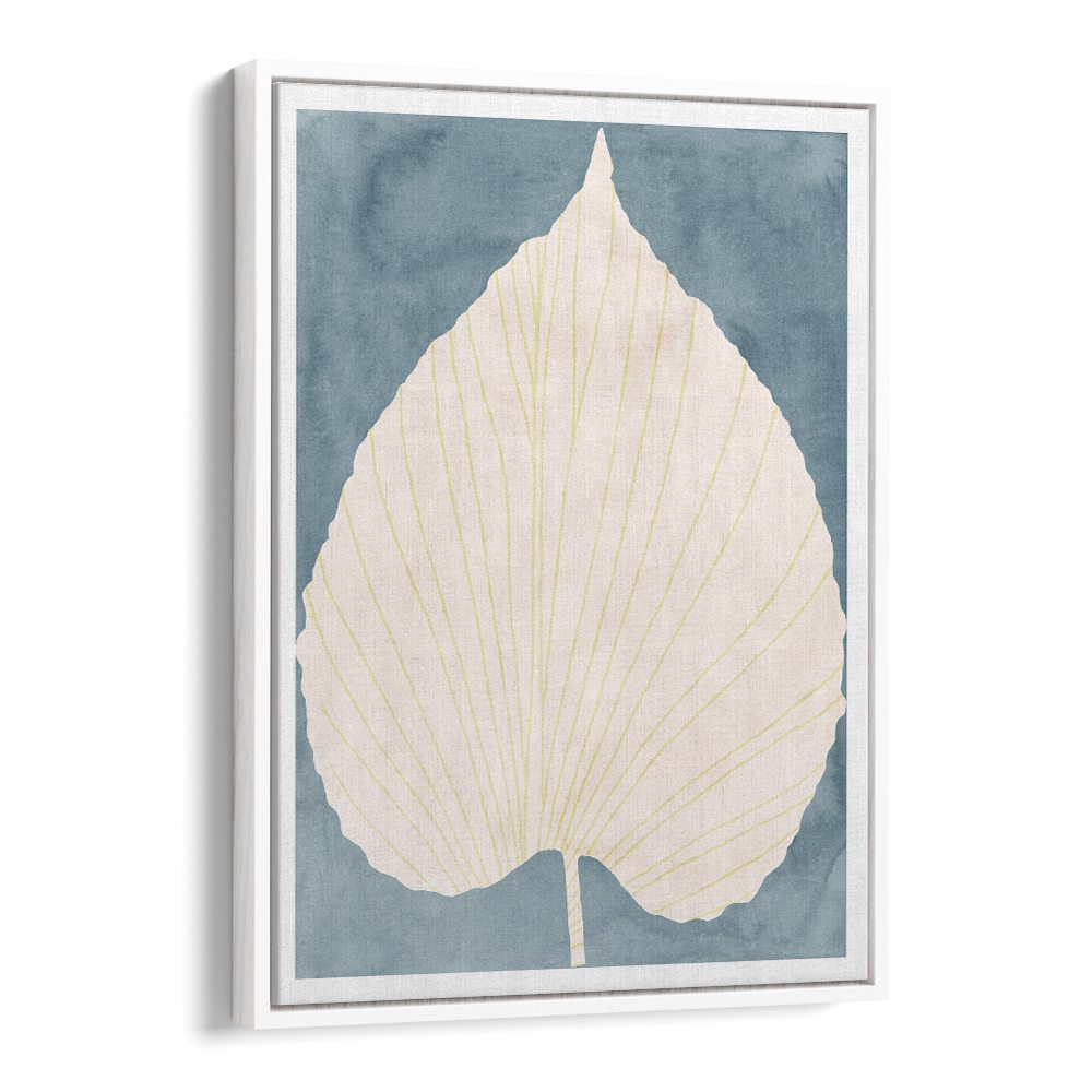 SOFT BLUE FAN LEAF