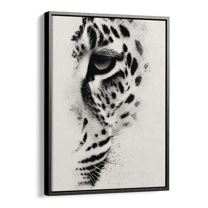 INTENSE LEOPARD GAZE