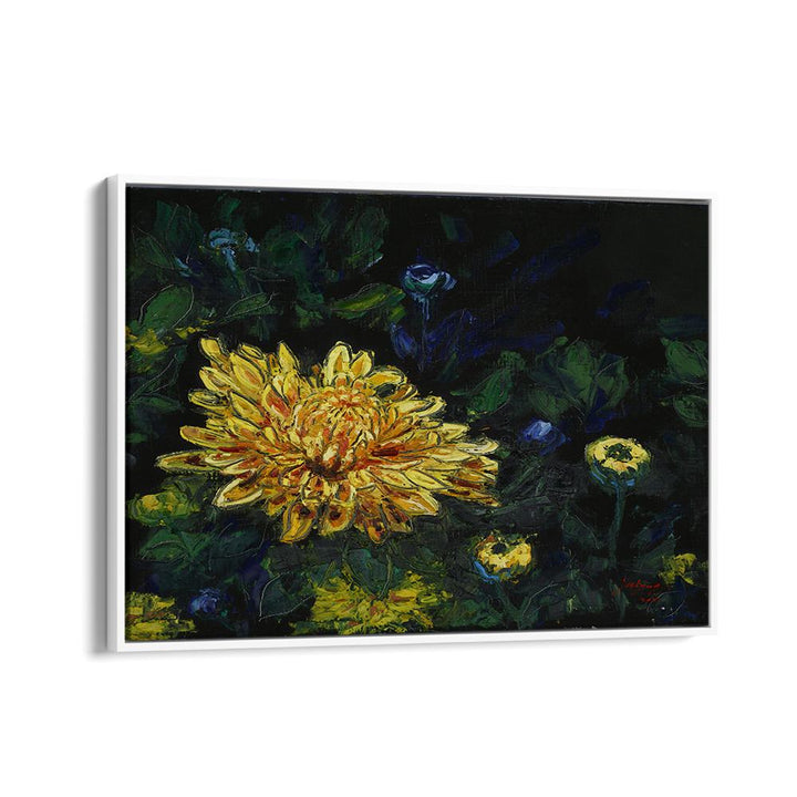 GOLDEN CHRYSANTHEMUM BLOOM
