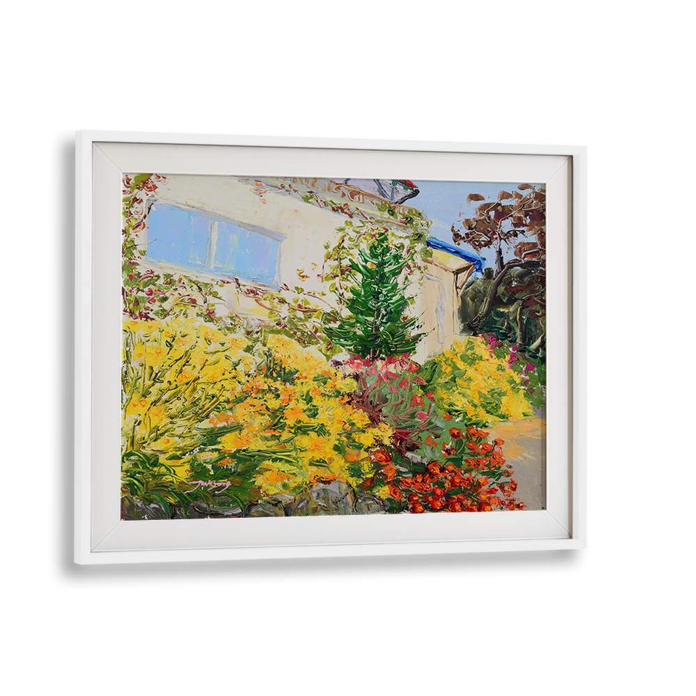 VIBRANT GARDEN HOUSE