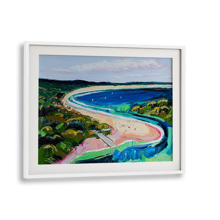 VIBRANT COASTAL BAY