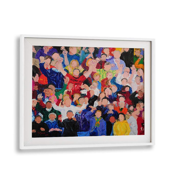 ENERGETIC CROWD CELEBRATION