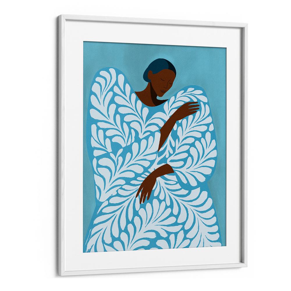 SERENE WOMAN BLUE PATTERN