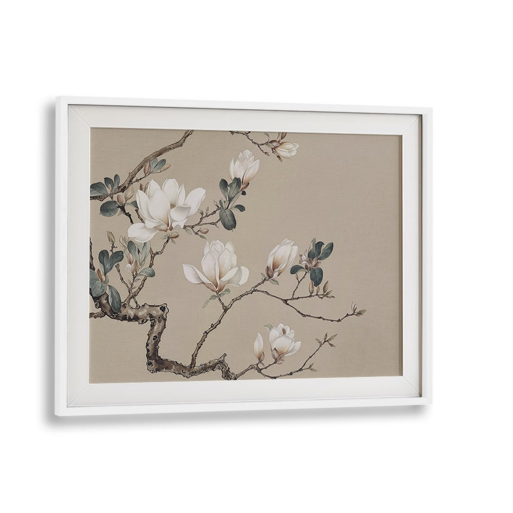 ELEGANT MAGNOLIA BLOOMS