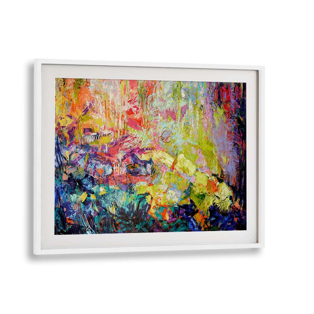 A SYMPHONY OF COLORFUL HARMONY