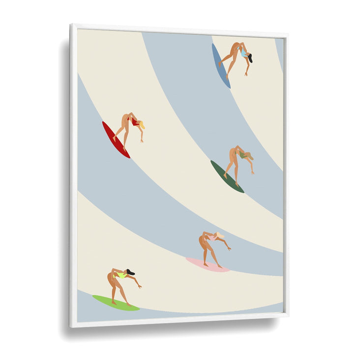 WOMEN SURFING